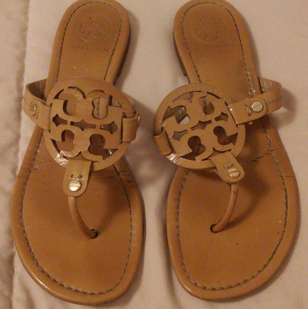 Tory Burch tan patent leather sandals
